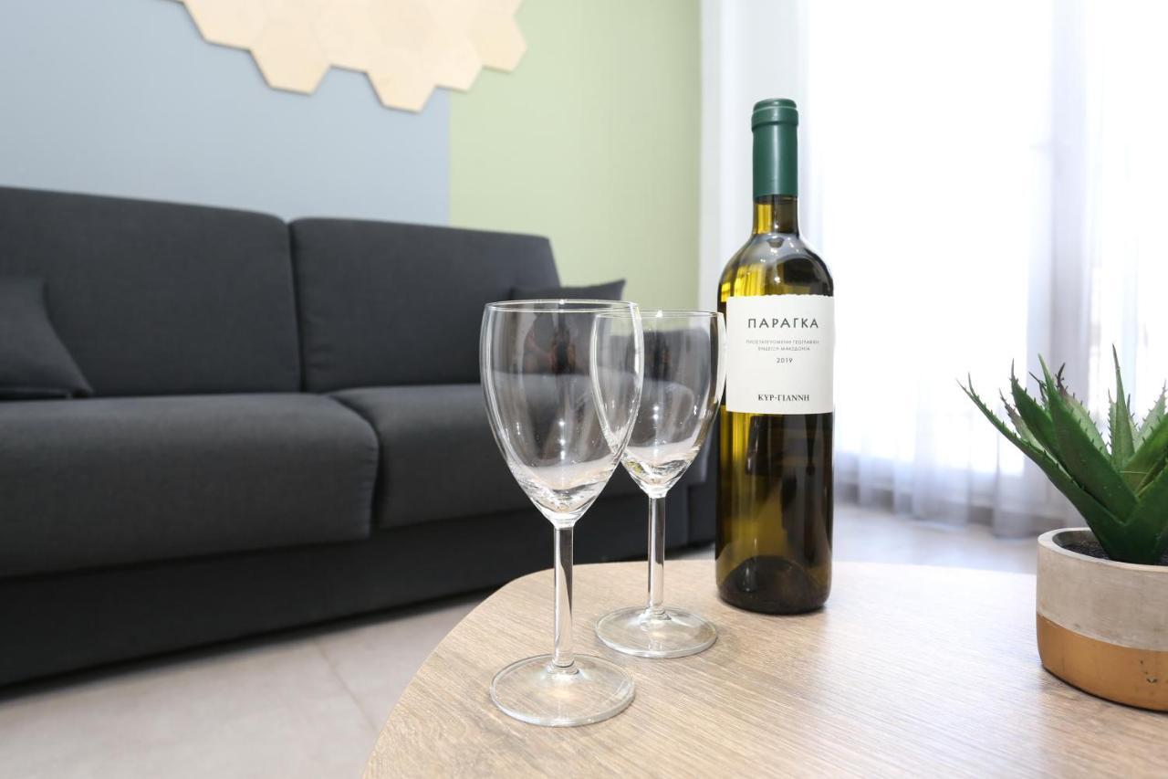 Downtown Seaside Suites Thessaloníki Luaran gambar
