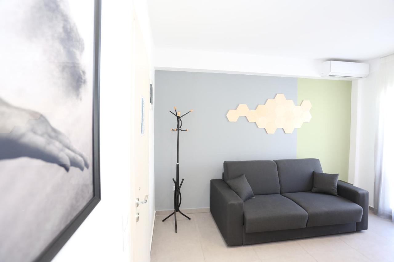 Downtown Seaside Suites Thessaloníki Luaran gambar